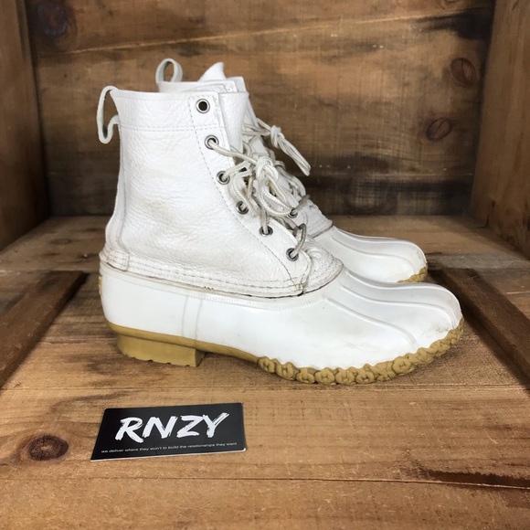 L.L. Bean Shoes - LL Bean Vintage 8” Olympic Waterproof LLB132